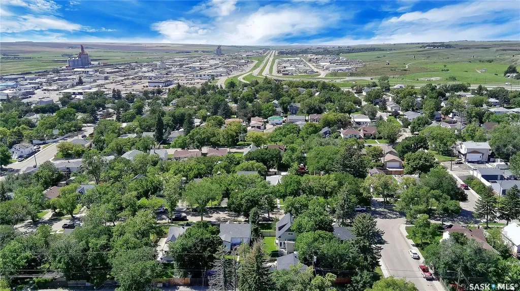371 6th Avenue NW Swift Current SK S9H 0X9