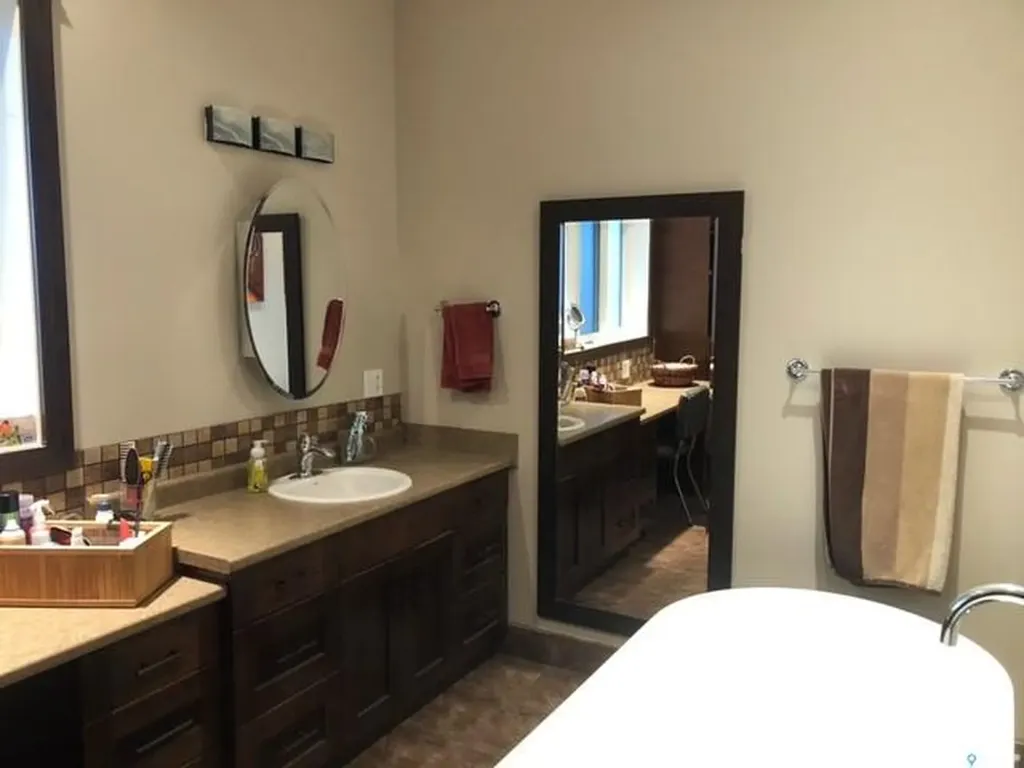 26 Pape Drive Humboldt Rm No. 370 SK S0K 2A0