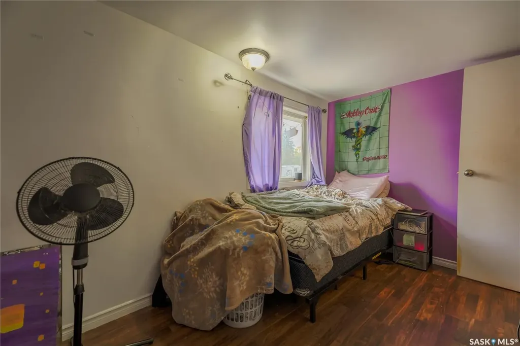 1455 9th Avenue NE Moose Jaw SK S6J 1C6