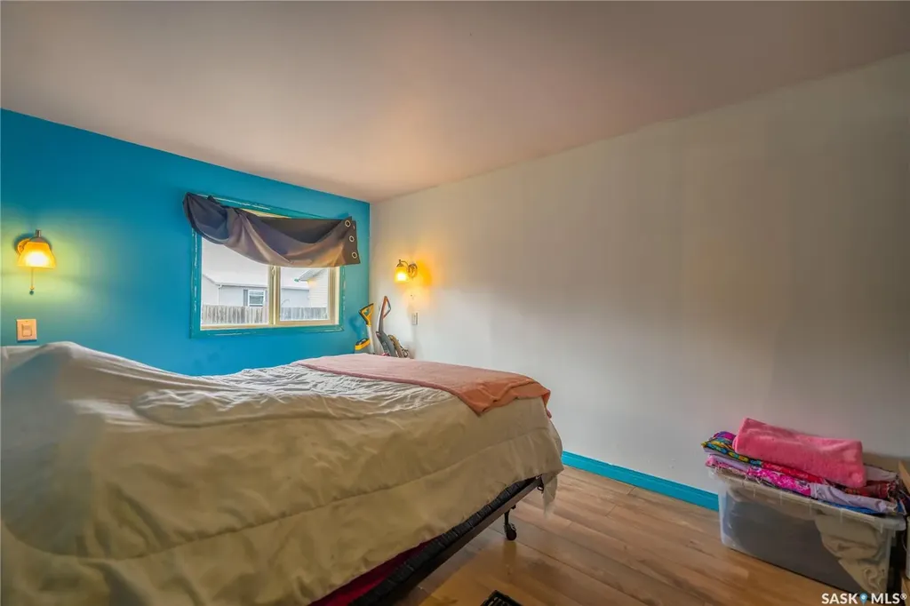 1455 9th Avenue NE Moose Jaw SK S6J 1C6