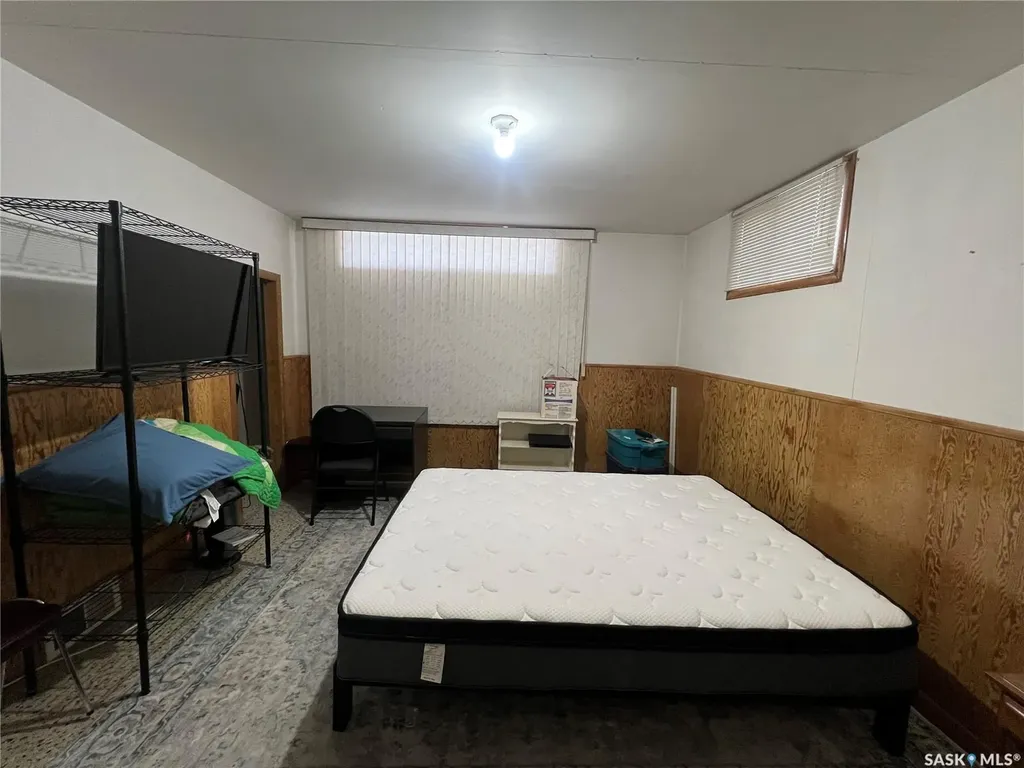596 1st Avenue NE Swift Current SK S9H 2B7