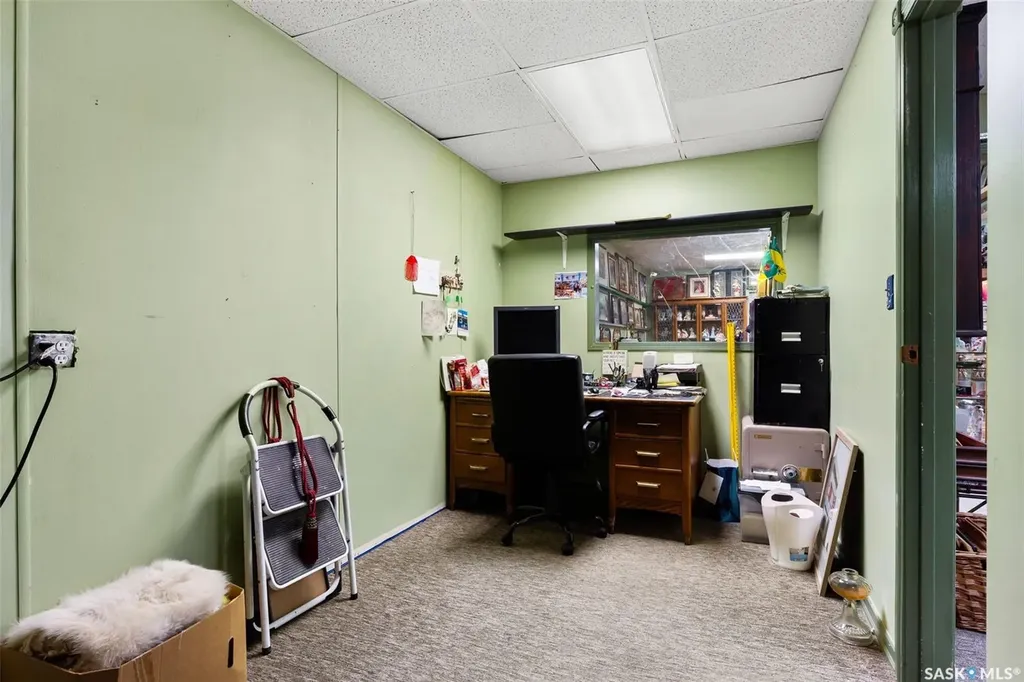 1342 Lorne Street Regina SK S4R 2K1