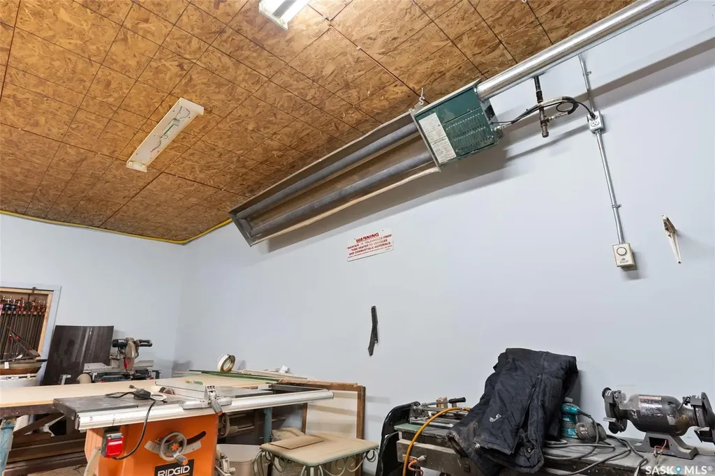 1342 Lorne Street Regina SK S4R 2K1