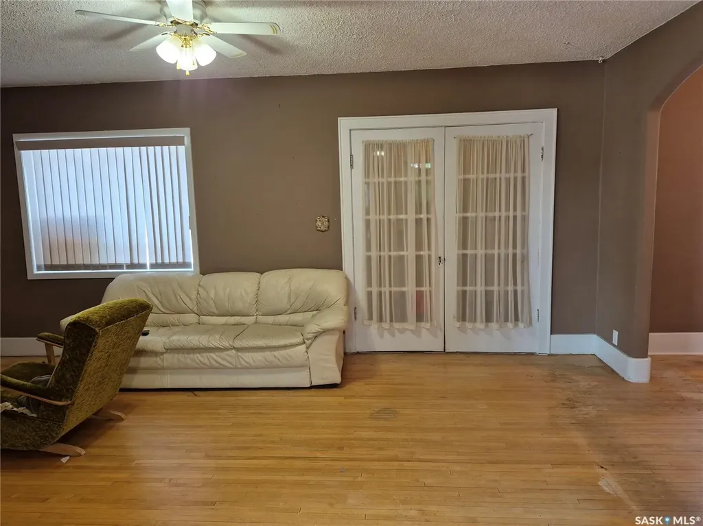 133 1st Street W Ponteix SK S0N 1Z0