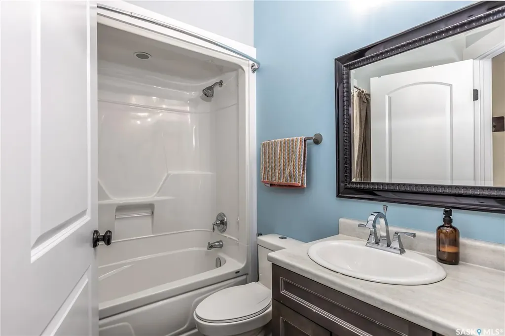 12 Vickar Place Melfort SK S0E 1A0