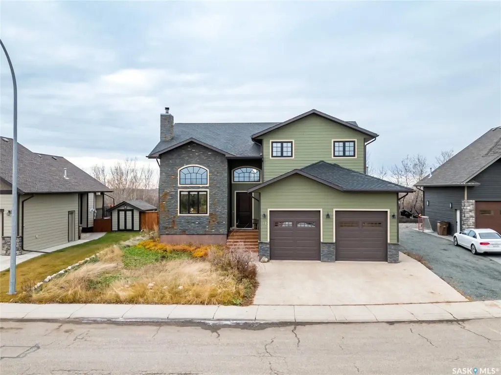 12 Vickar Place Melfort SK S0E 1A0