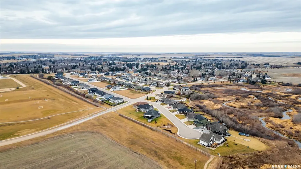 12 Vickar Place Melfort SK S0E 1A0