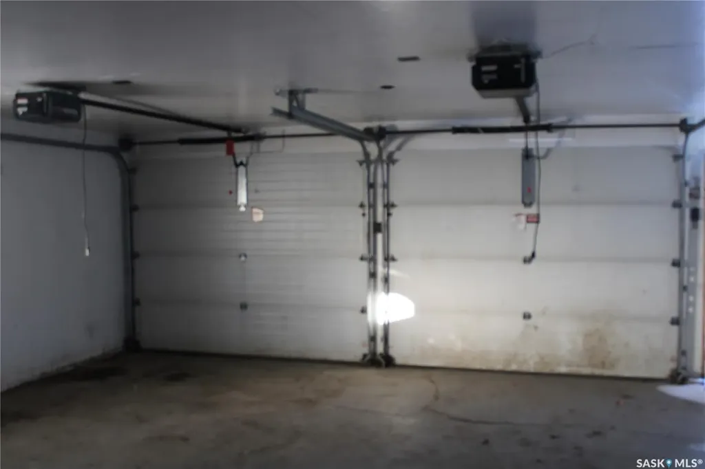 413 1st Street Kipling SK S0G 2S0