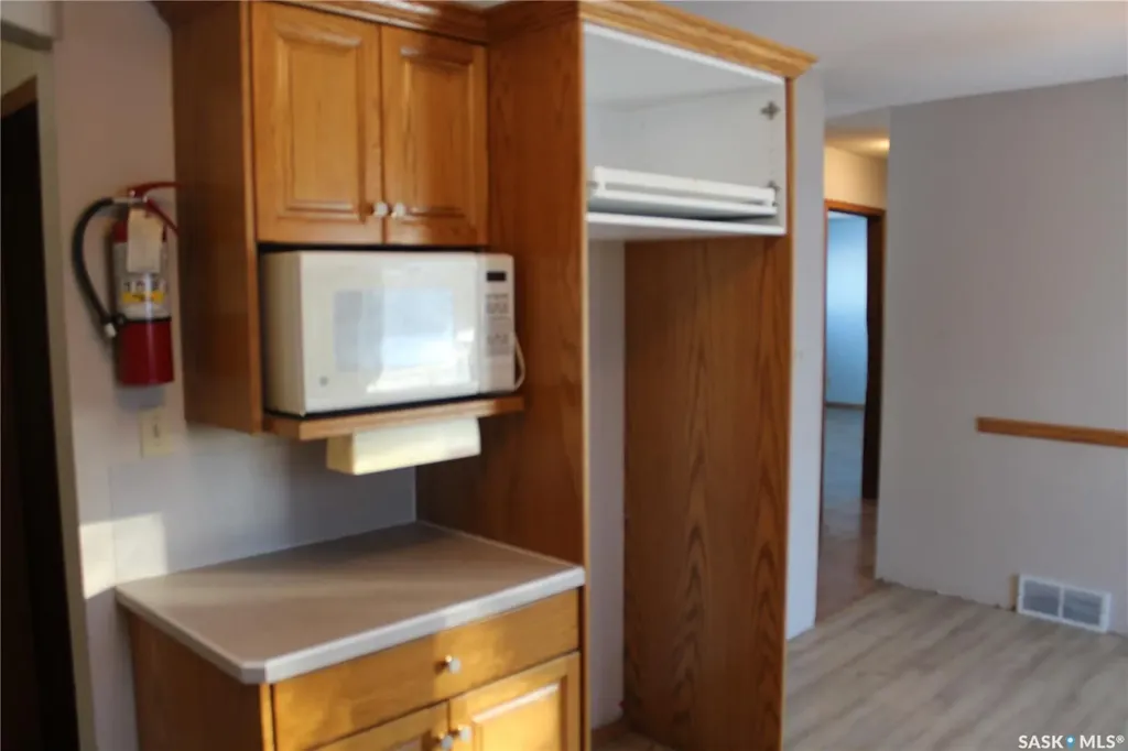 413 1st Street Kipling SK S0G 2S0