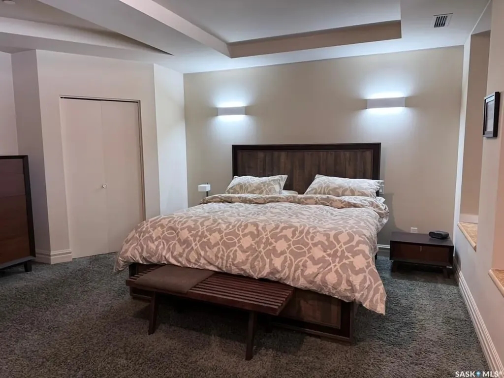 1821 Scarth Street Regina SK S4P 2G9