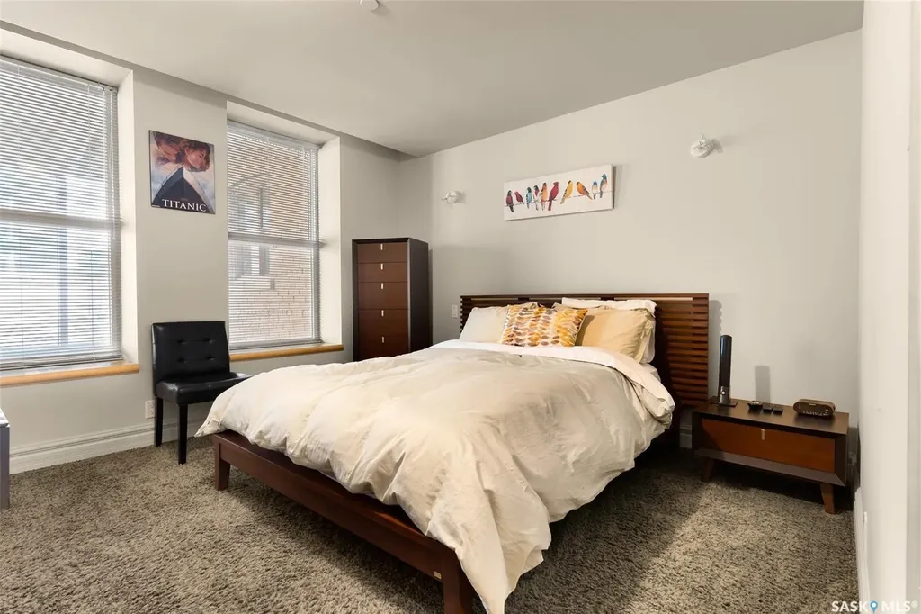 1821 Scarth Street Regina SK S4P 2G9