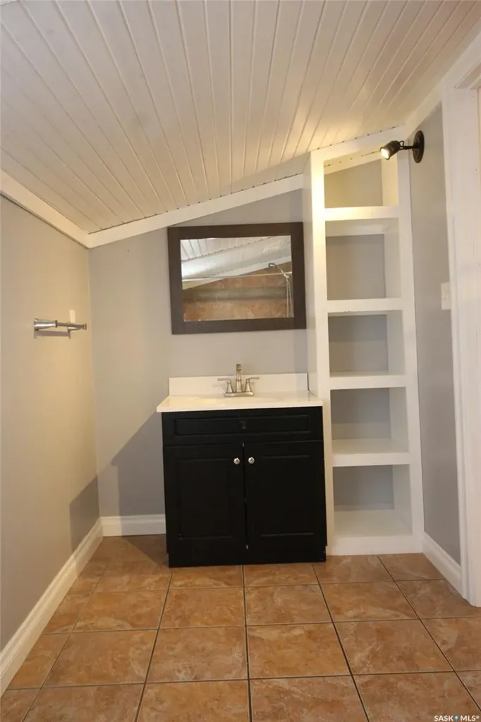 689 2nd Street W Shaunavon SK S0N 2M0