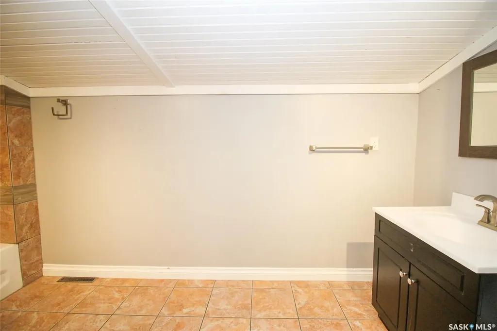 689 2nd Street W Shaunavon SK S0N 2M0