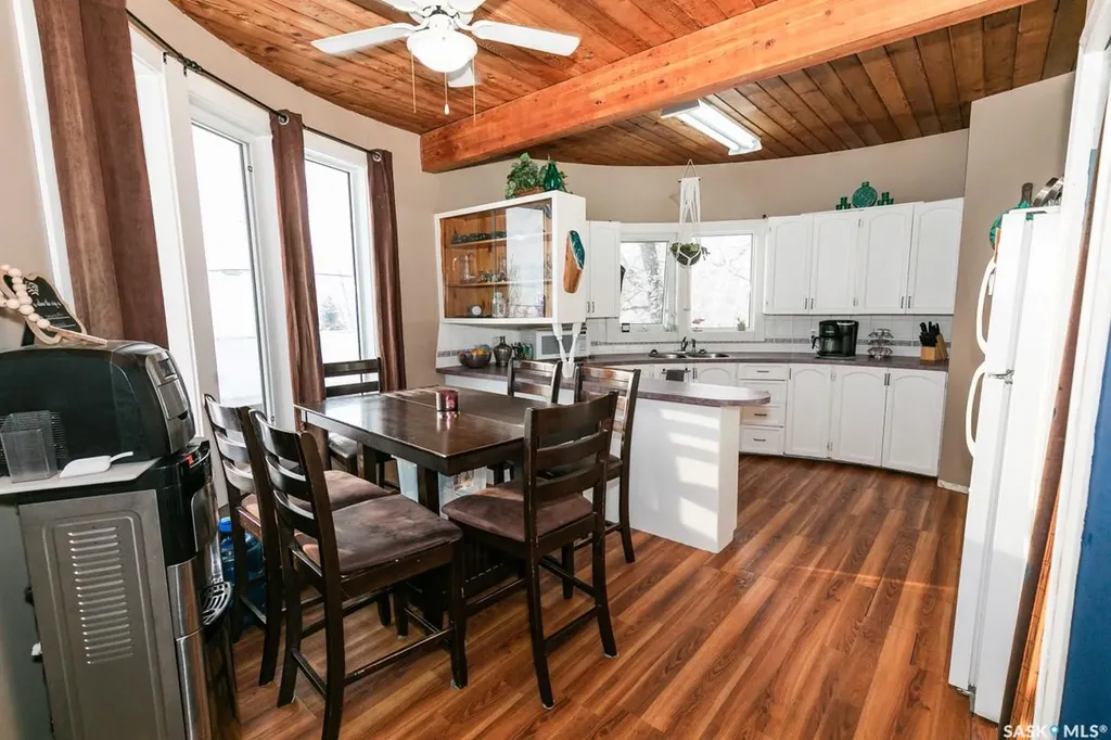 335 Yukon Avenue Kerrobert SK S0L 1R0