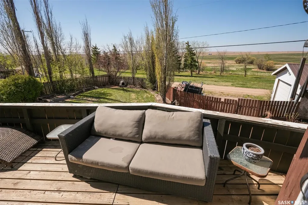 335 Yukon Avenue Kerrobert SK S0L 1R0