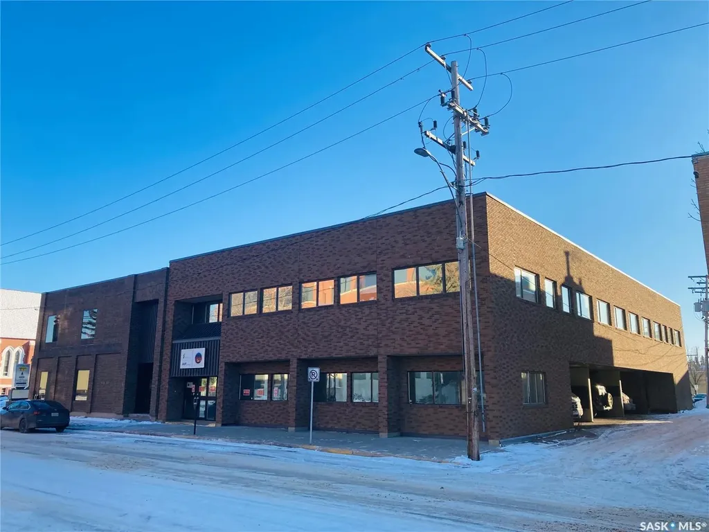 25 11th Street E Prince Albert SK S6V 0Z8
