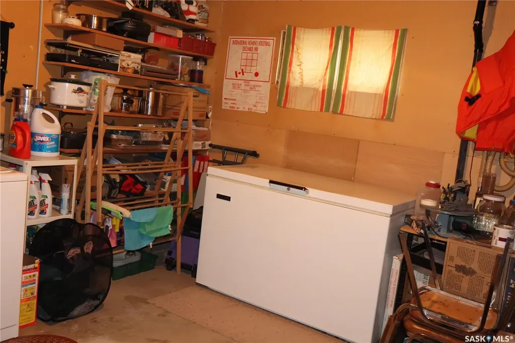 604 5th Avenue W Assiniboia SK S0H 0B0