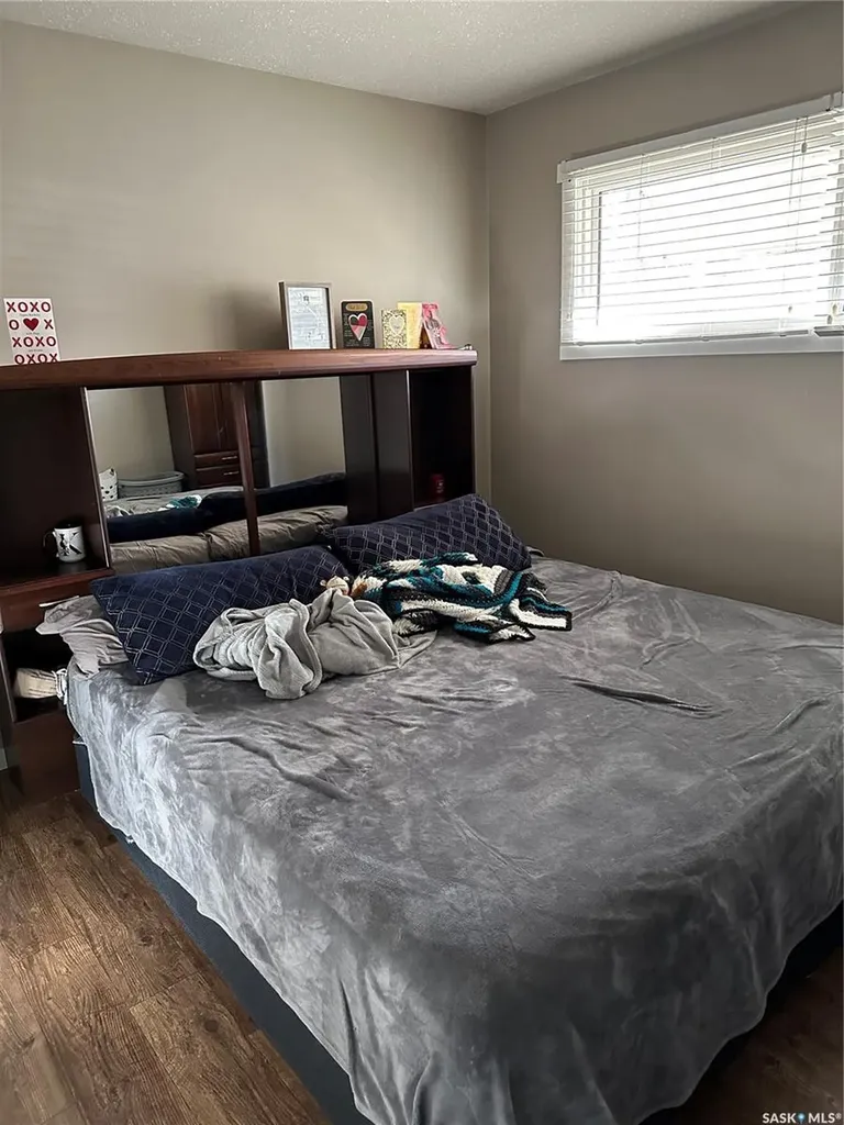 246 5th Avenue NW Swift Current SK S9H 0W3