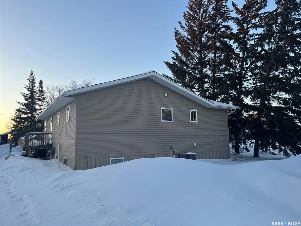 100 1st Avenue SW Wadena SK S0A 4J0