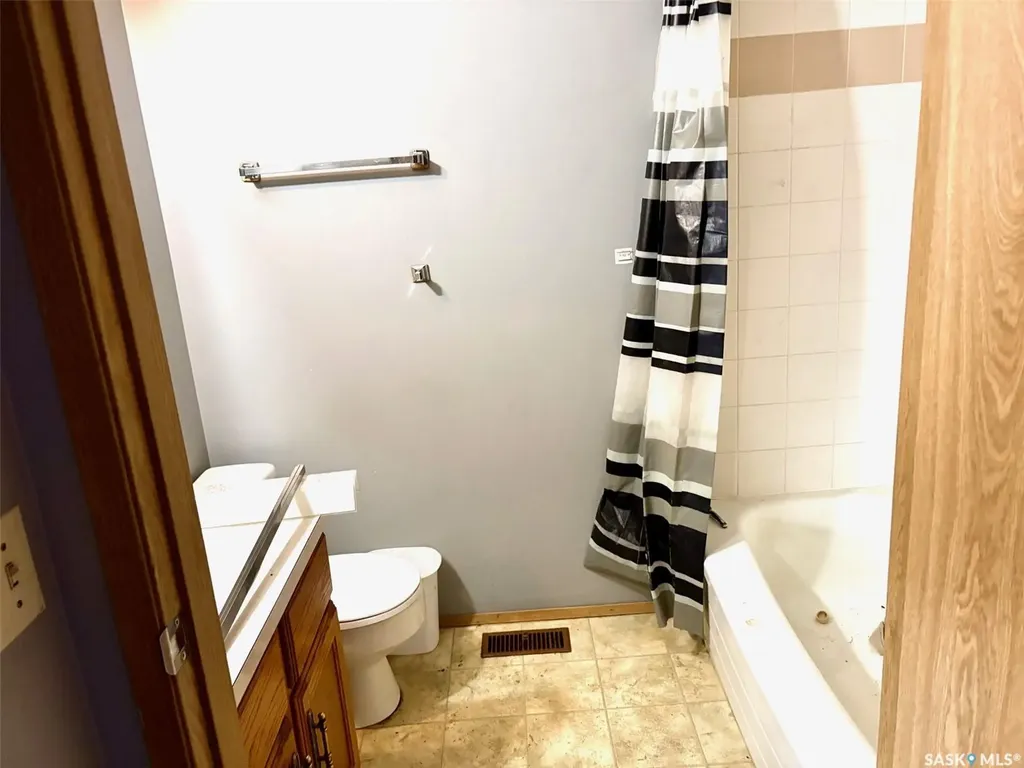 322 James Street Esterhazy SK S0A 0X0