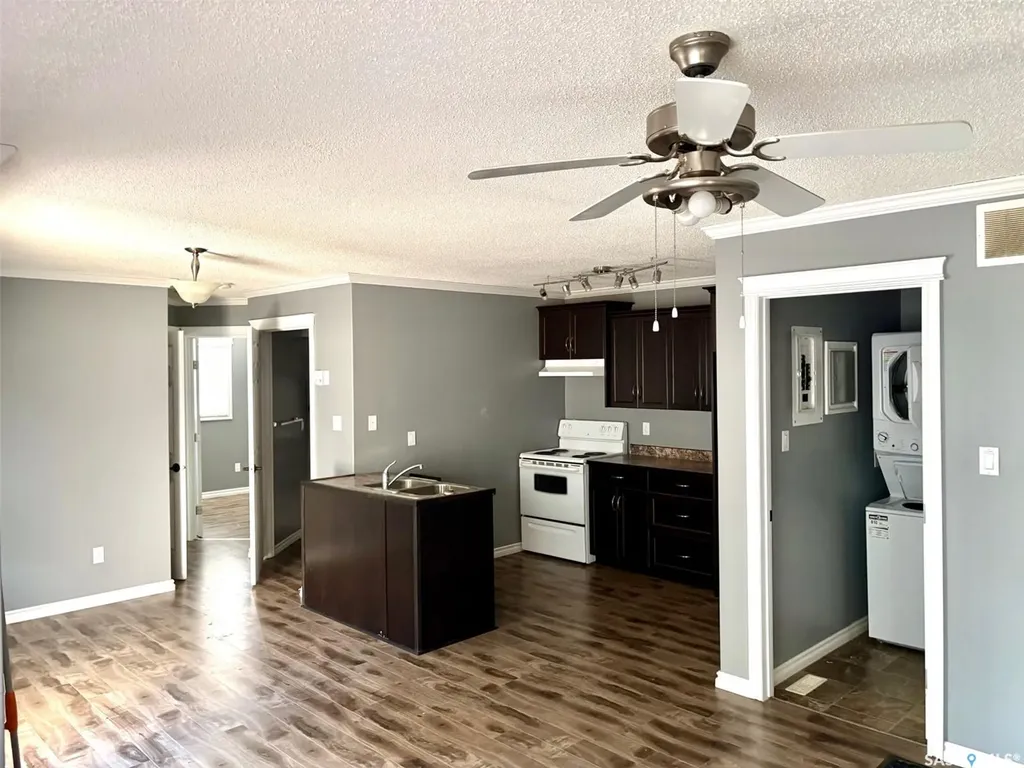 322 James Street Esterhazy SK S0A 0X0