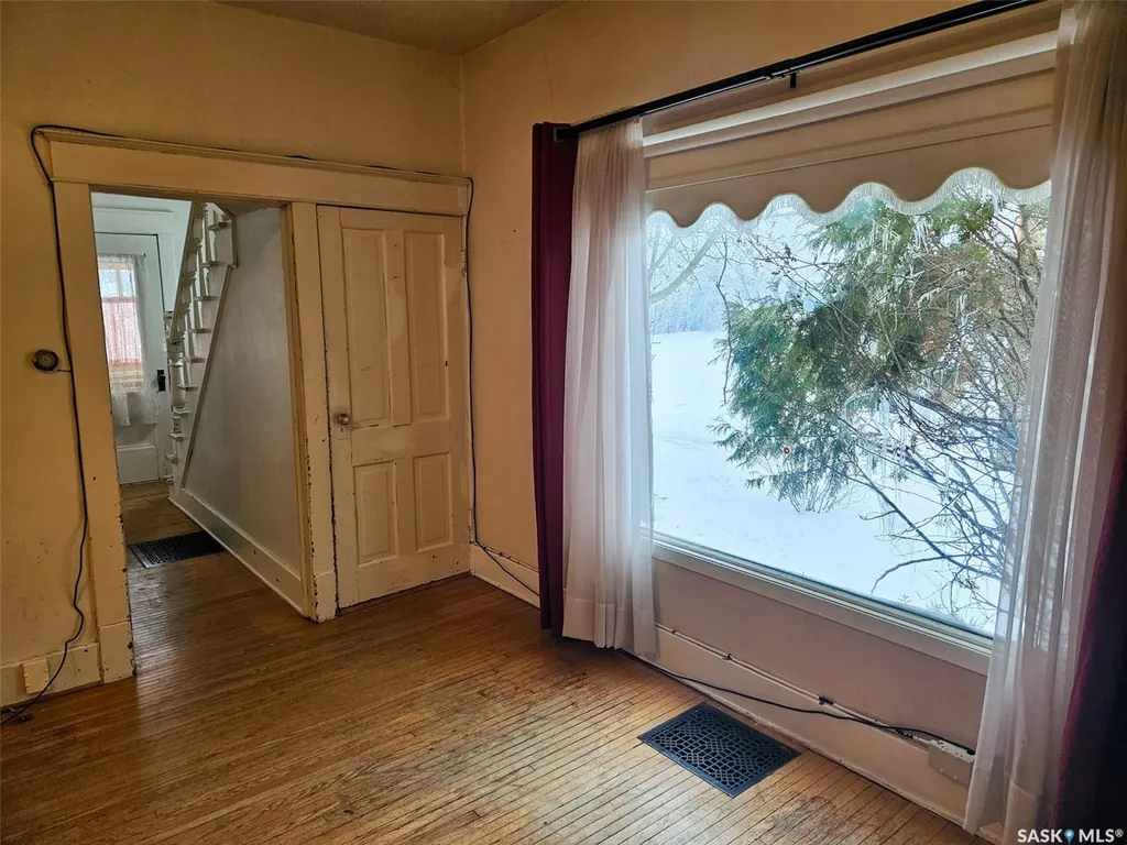 404 Brownlee Street Herbert SK S0H 2A0