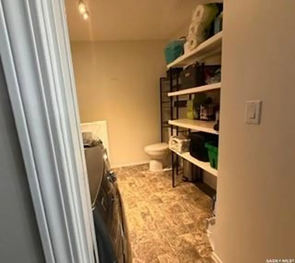 405 3rd Avenue W Biggar SK S0K 0M0