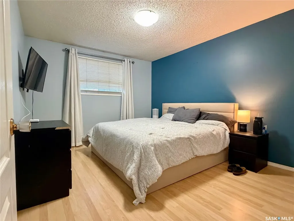 405 3rd Avenue W Biggar SK S0K 0M0