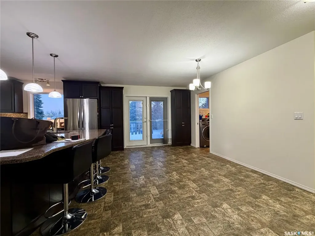 405 3rd Avenue W Biggar SK S0K 0M0