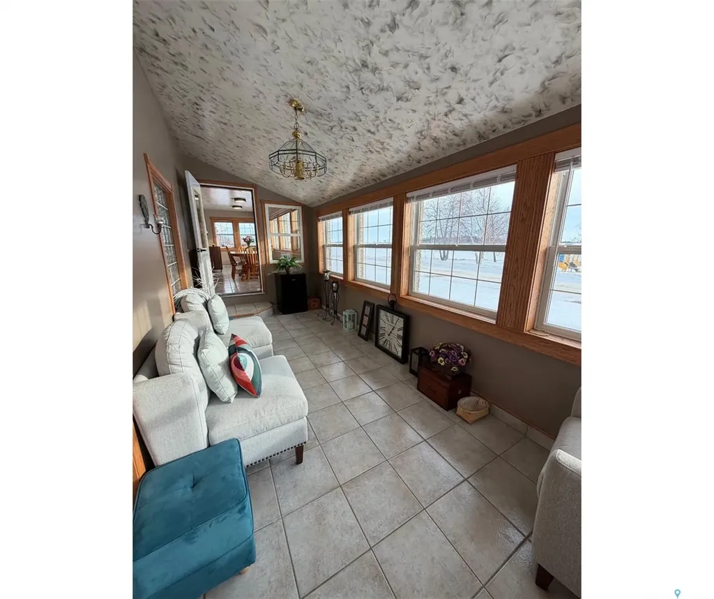 74 Nunn Street La Ronge SK S0J 1L0