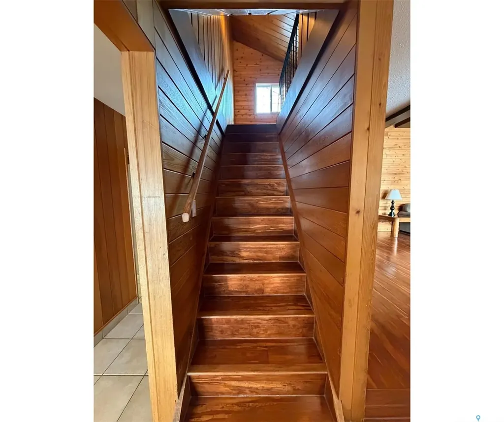 74 Nunn Street La Ronge SK S0J 1L0