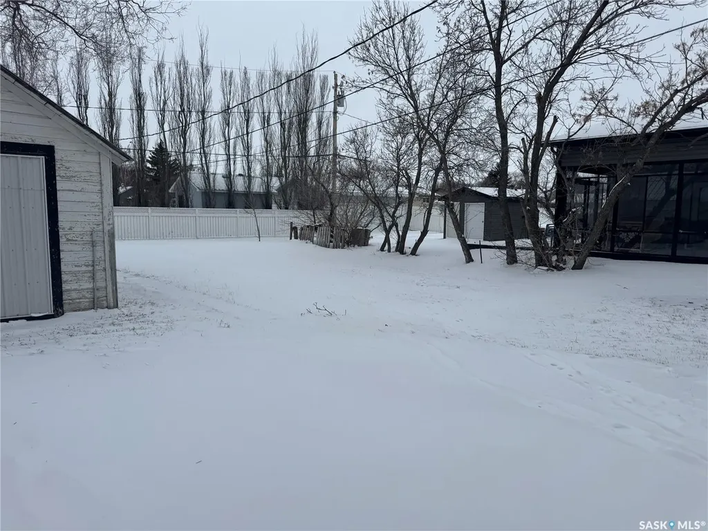 311 2nd Avenue W Assiniboia SK S0H 0B0