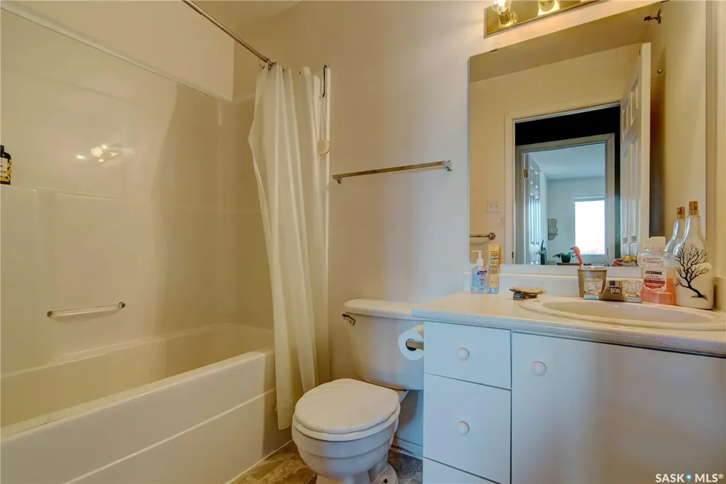 2203 Angus Street Regina SK S4T 2A3