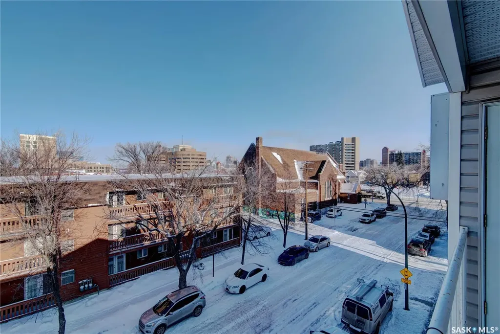 2203 Angus Street Regina SK S4T 2A3