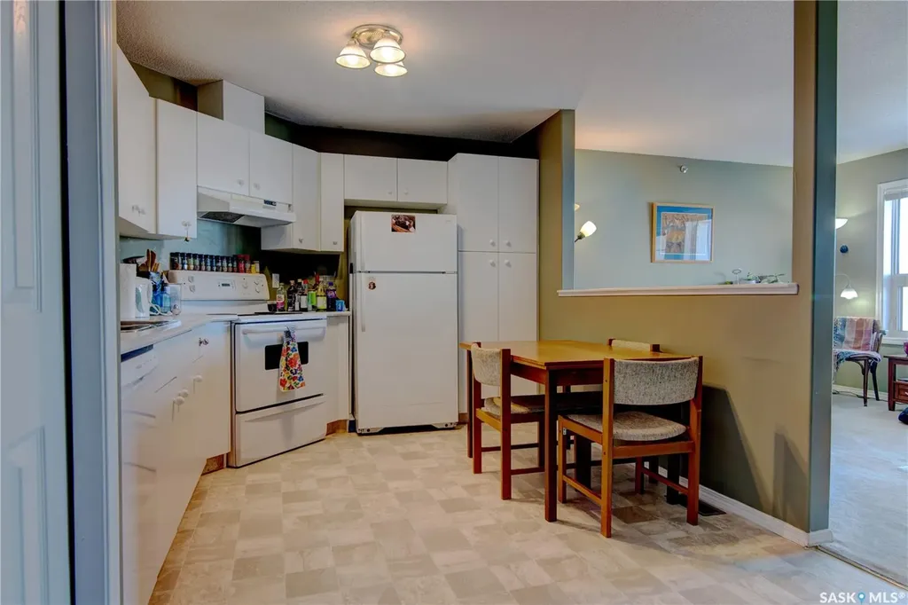 2203 Angus Street Regina SK S4T 2A3