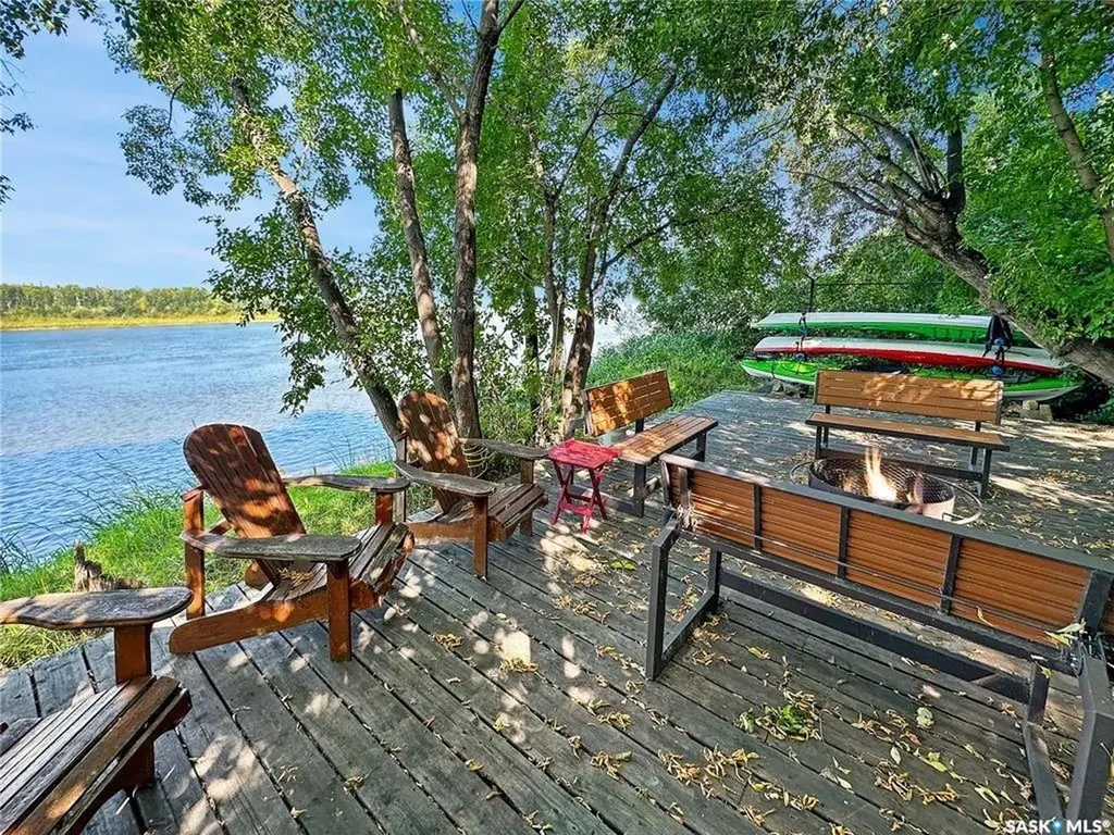 532 River Street E Prince Albert SK S6V 0A6