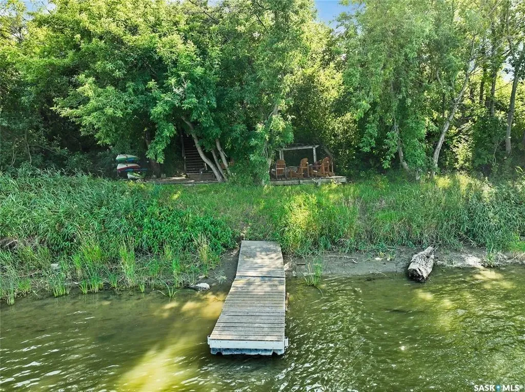 532 River Street E Prince Albert SK S6V 0A6