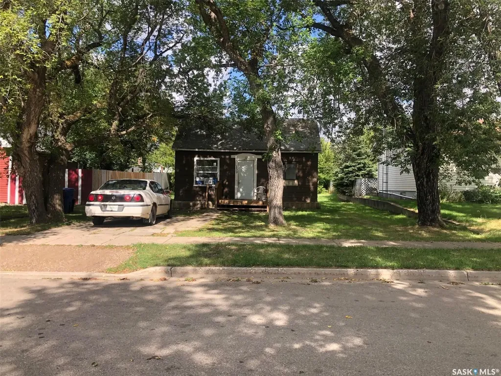 139 Harvey Street Kamsack SK S0A 1S0