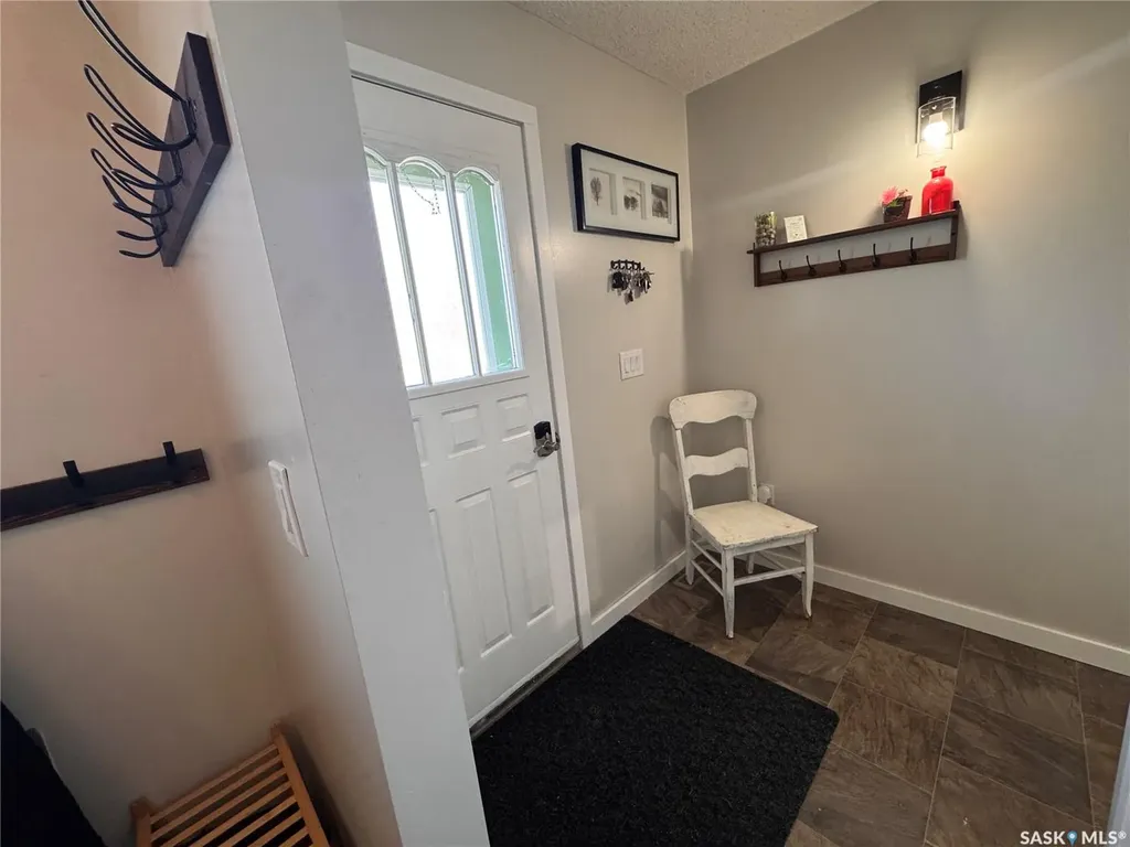 415 3rd Avenue W Biggar SK S0K 0M0