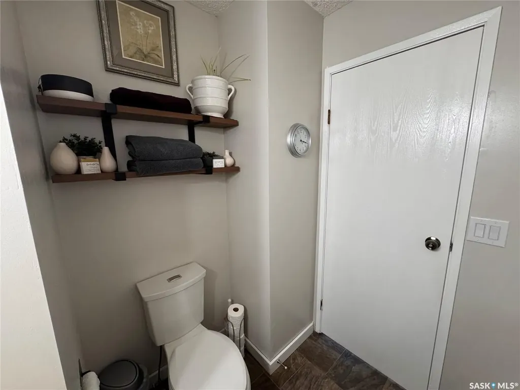 415 3rd Avenue W Biggar SK S0K 0M0