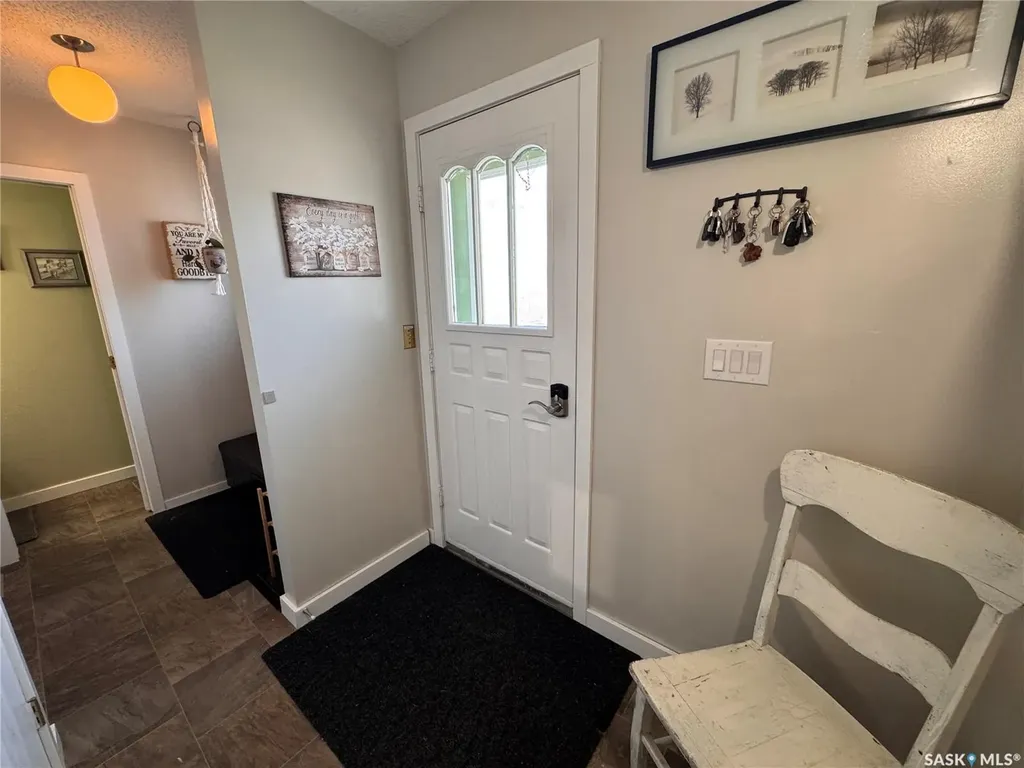 415 3rd Avenue W Biggar SK S0K 0M0
