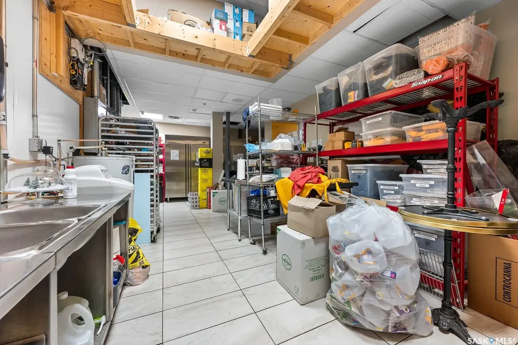 2075 Prince Of Wales Drive Regina SK S4V 3A6