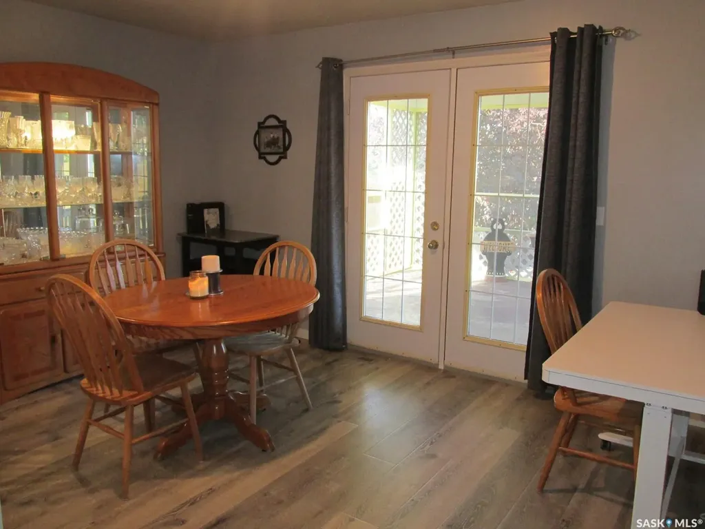 613 9th Avenue W Nipawin SK S0E 1E0