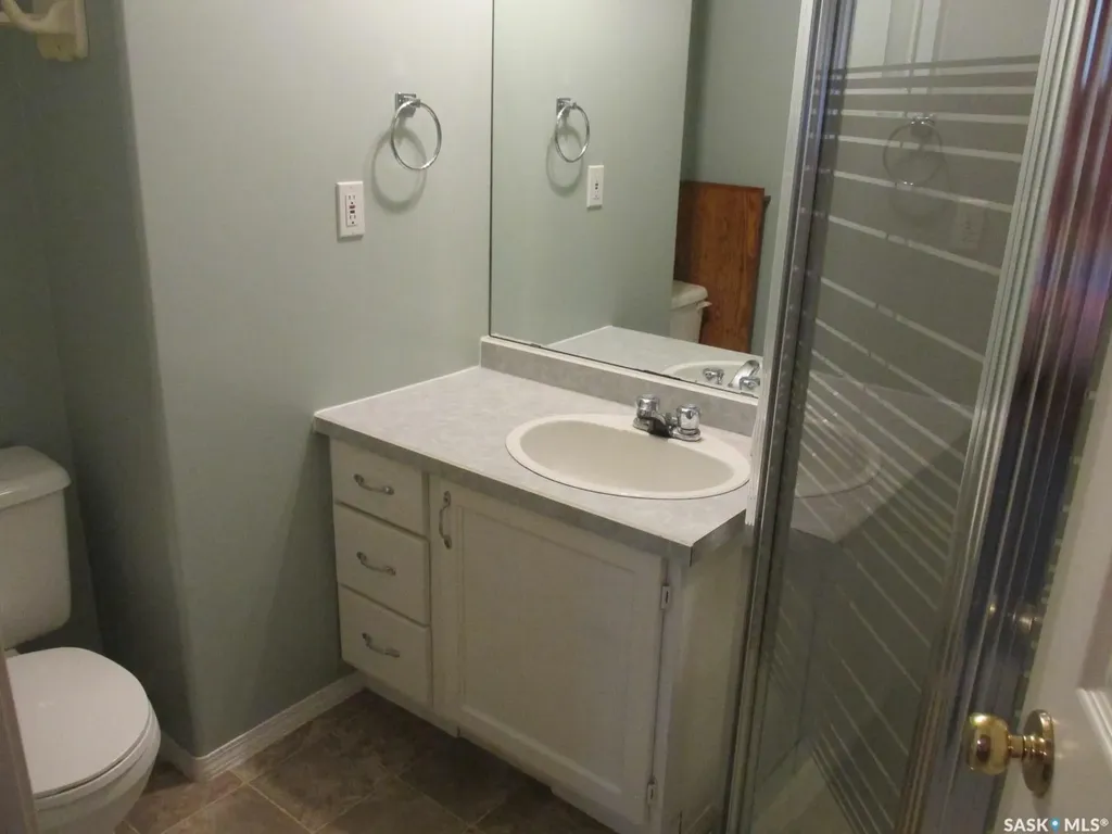 613 9th Avenue W Nipawin SK S0E 1E0