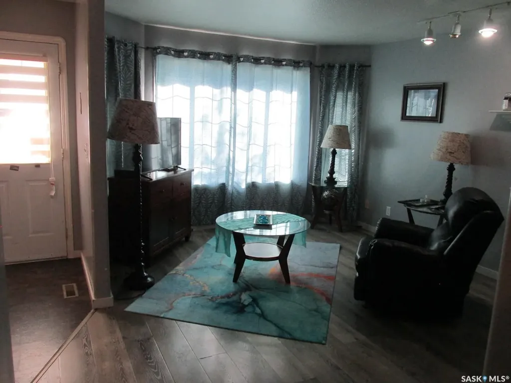 613 9th Avenue W Nipawin SK S0E 1E0