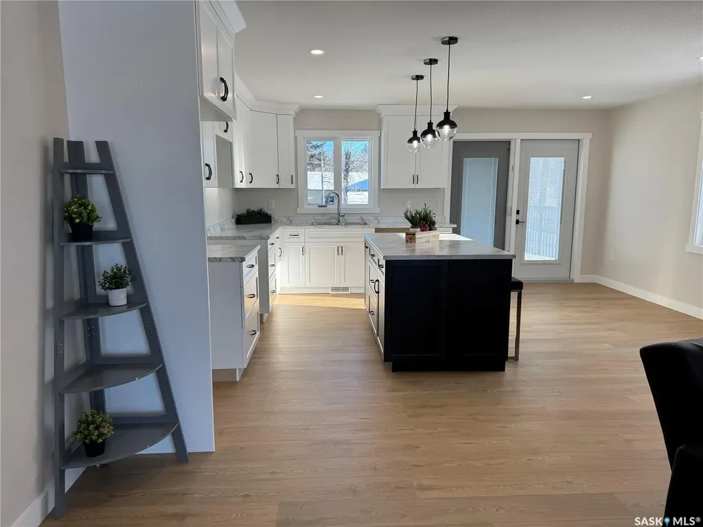 1134 9th Street Humboldt SK S0K 2A0