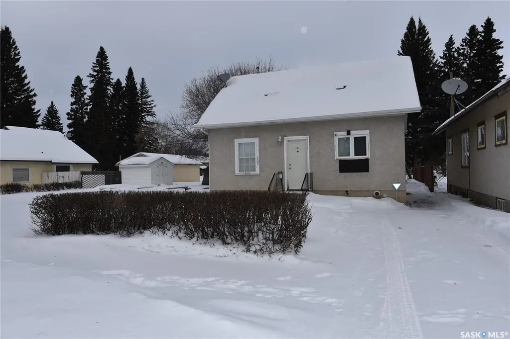 302 Main Street White Fox SK S0J 3B0