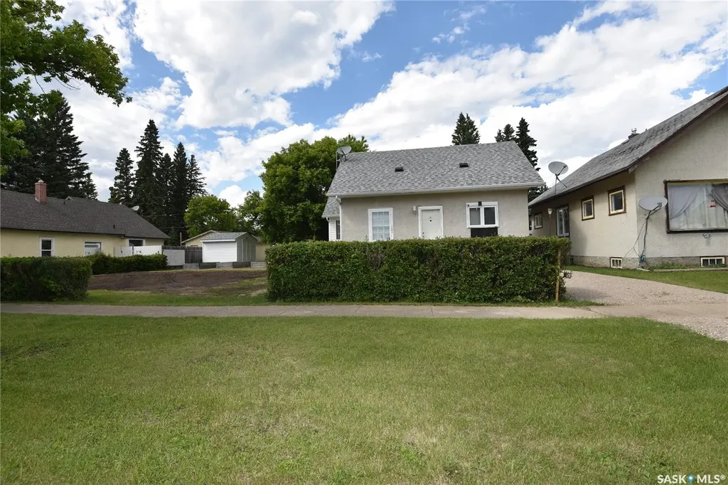 302 Main Street White Fox SK S0J 3B0