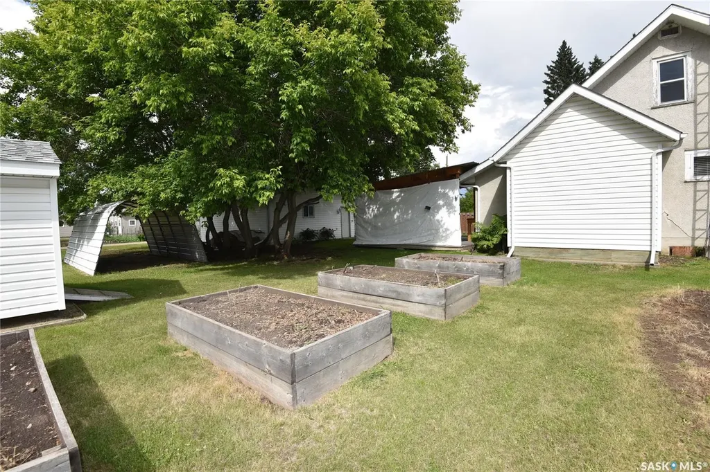 302 Main Street White Fox SK S0J 3B0