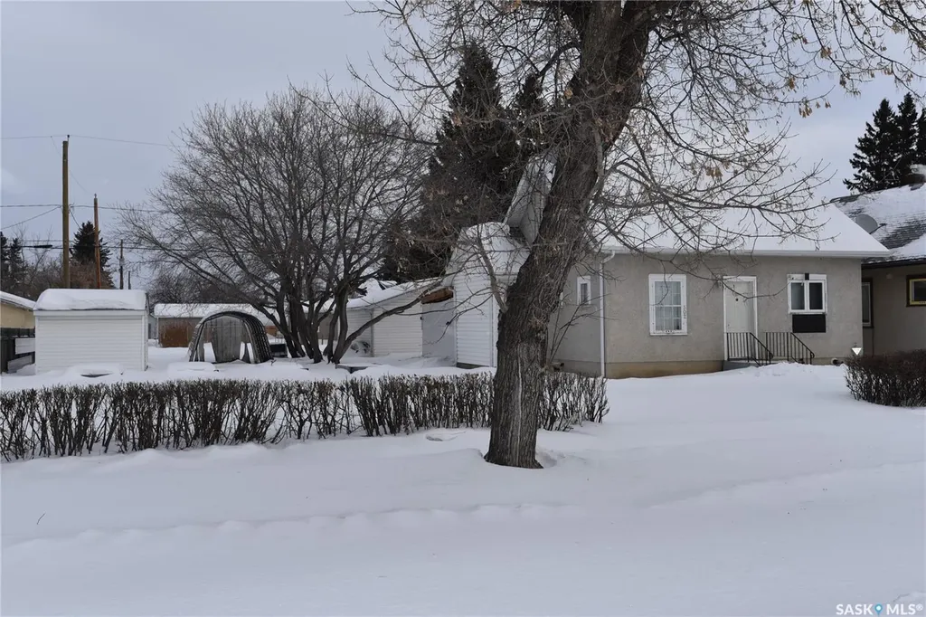 302 Main Street White Fox SK S0J 3B0